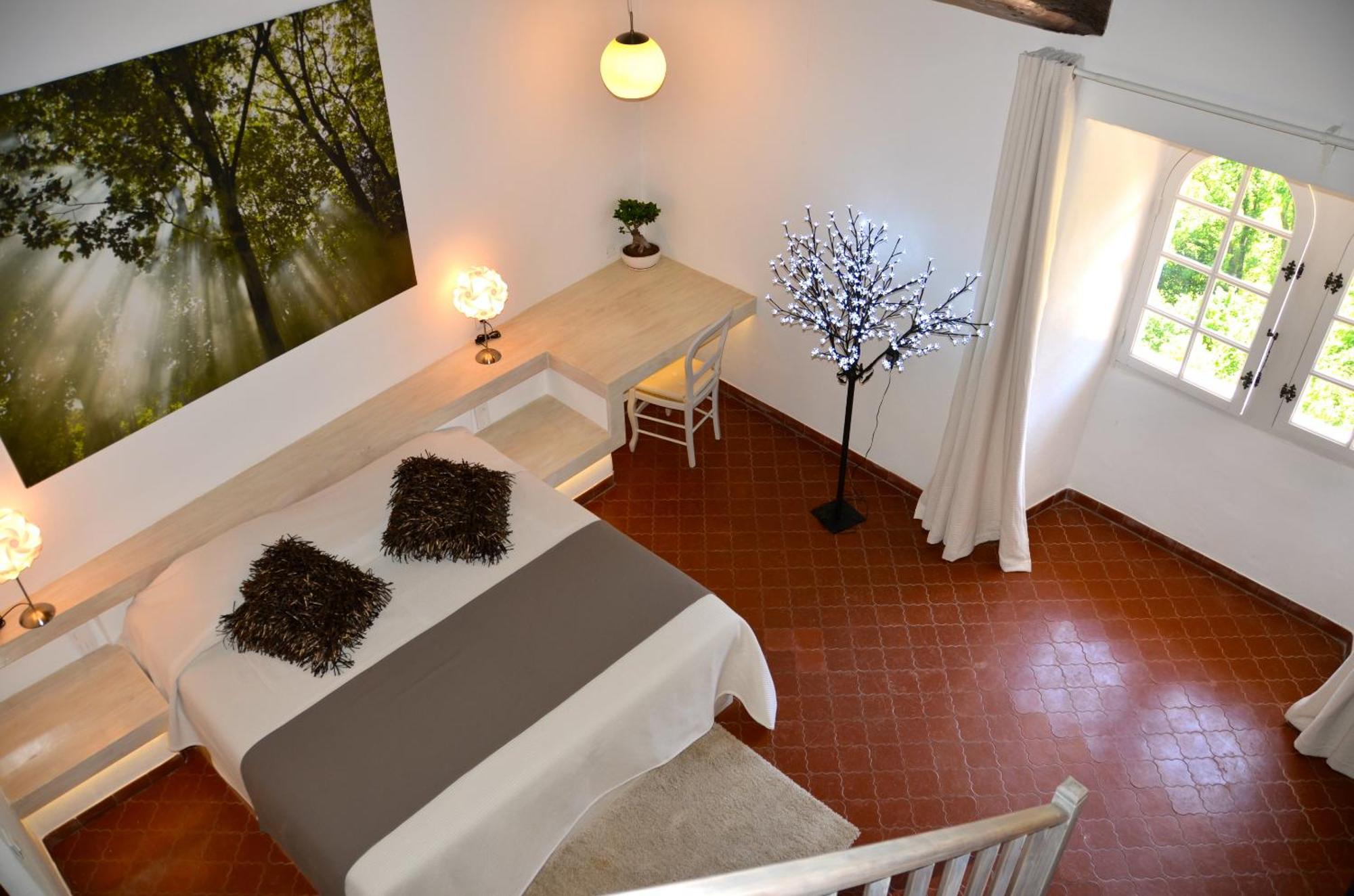 Châteauzen Madières Extérieur photo