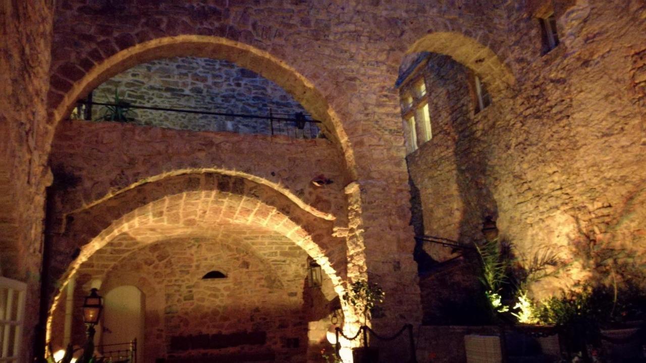 Châteauzen Madières Extérieur photo
