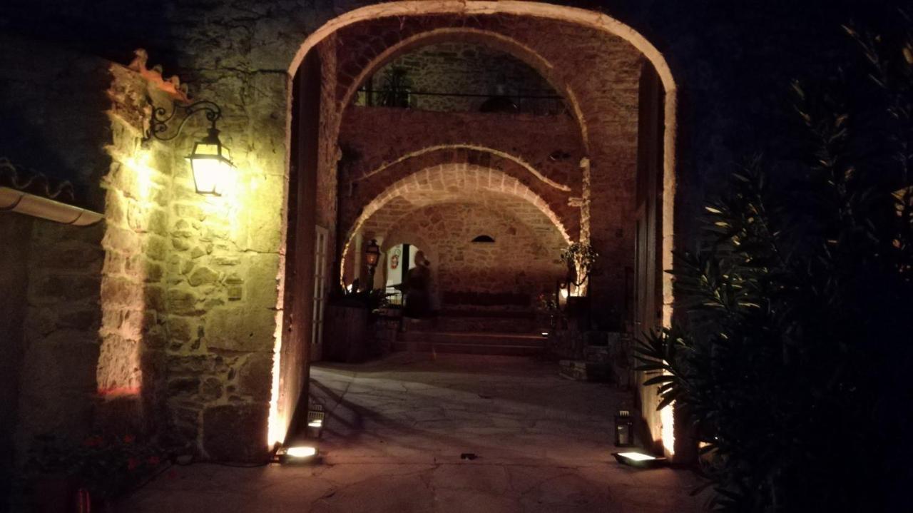 Châteauzen Madières Extérieur photo
